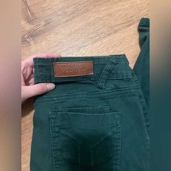 Vigold Forest Green Skinny Jeans double button closure. Pockets. Like new! - Picture 5 of 6